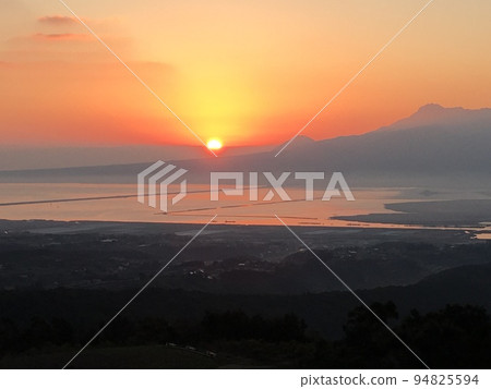 First sunrise 94825594