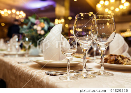 Ceramic tableware on the table Ceramic tableware on the table 94829326