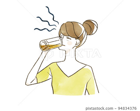 一個女人面帶猙獰地喝著啤酒 一個女人面帶猙獰地喝著啤酒 94834376