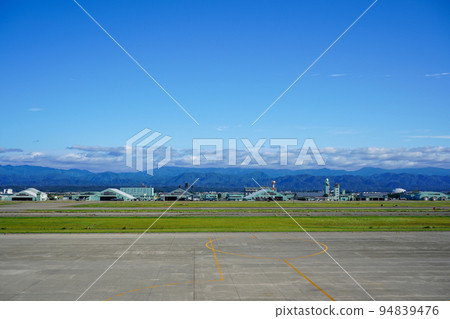 Air Self-Defense Force Komatsu Air Base, which shares a runway with commercial aircraft | Komatsu City, Ishikawa Prefecture 94839476