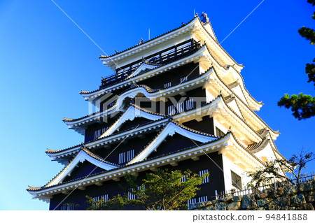 [廣島縣]更新福山天守閣（天守閣北側用鐵板覆蓋） 94841888