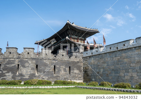 Janganmun Gate Hwaseong Fortress Janganmun Gate Hwaseong Fortress 94843032