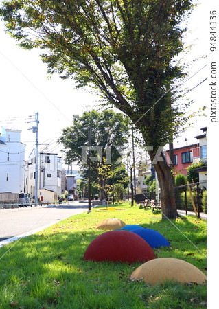 橫濱市營地鐵藍線新田站附近的新田綠道 橫濱市營地鐵藍線新田站附近的新田綠道 94844136