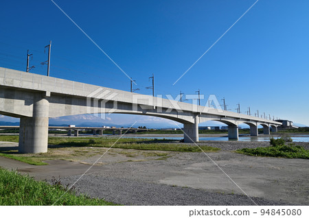 Hokuriku Shinkansen Tedori River Bridge Hokuriku Shinkansen Tedori River Bridge 94845080