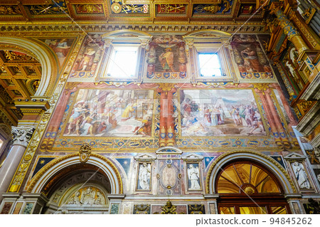 Basilica of San Giovanni in Laterano (Four Great Basilica of Rome) 94845262