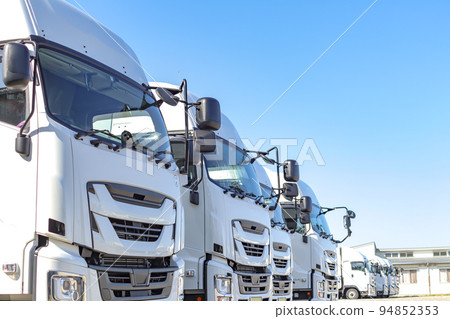Heavy truck of transportation company 94852353