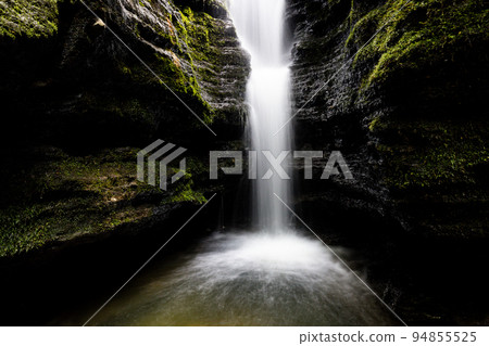 Secret Falls in Tasmania Australia Secret Falls in Tasmania Australia 94855525