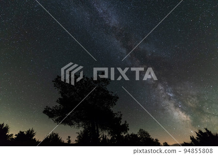 Milky Way in south of France in Cevennes Natural Park. Milky Way in south of France in Cevennes Natural Park. 94855808