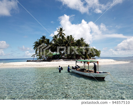 Uninhabited island JEEP island in Chuuk, Micronesia. Here is the world's greatest wreck diving destination. 94857510