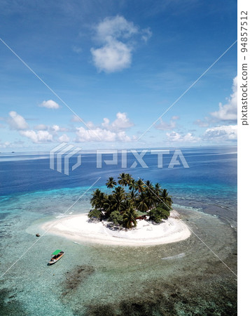 Uninhabited island JEEP island in Chuuk, Micronesia. Here is the world's greatest wreck diving destination. Uninhabited island JEEP island in Chuuk, Micronesia. Here is the world's greatest wreck diving destination. 94857512