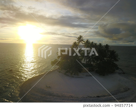 Uninhabited island JEEP island in Chuuk, Micronesia. Here is the world's greatest wreck diving destination. 94857714