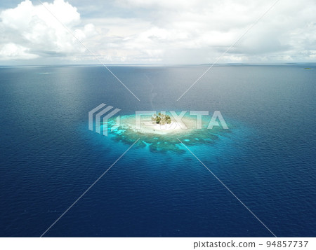Uninhabited island JEEP island in Chuuk, Micronesia. Here is the world's greatest wreck diving destination. Uninhabited island JEEP island in Chuuk, Micronesia. Here is the world's greatest wreck diving destination. 94857737
