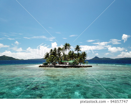 Uninhabited island JEEP island in Chuuk, Micronesia. Here is the world's greatest wreck diving destination. 94857747