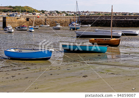 The harbour at Castle St. Michael's Mount - Cornwall, England 94859007