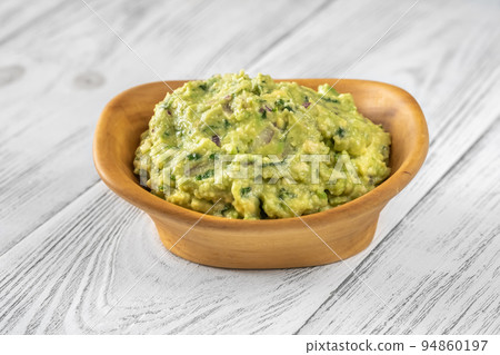Bowl of guacamole Bowl of guacamole 94860197