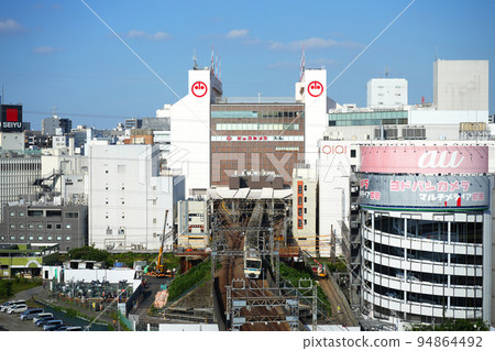 離開町田站的電車 94864492