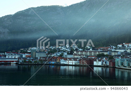 Scandinavian style houses in Bergen harbor, Norway Scandinavian style houses in Bergen harbor, Norway 94866043