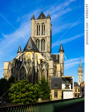 Urban landscape with a view of the Church of St. Nicholas in Ghent 94866297