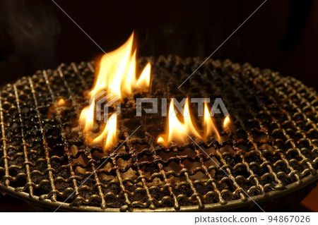 炭烤荷魯門烤肉 94867026