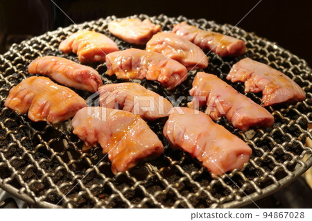 炭烤荷魯門烤肉 94867028