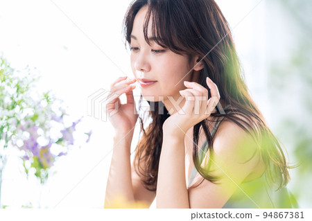 女性美容美妝護膚 94867381