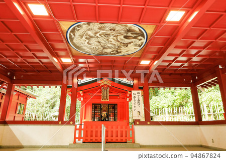 神奈川縣箱根町箱根神社內的九頭龍神社新宮 神奈川縣箱根町箱根神社內的九頭龍神社新宮 94867824