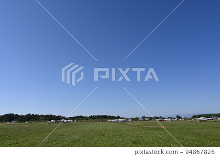 草原機場 94867826