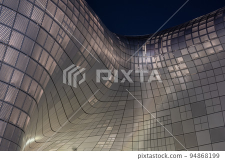 Dongdaemun Design Plaza landmark in Seoul, South Korea, futuristic architecture 94868199