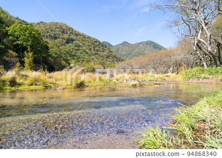 幸德湖的坂川(日光國立公園) 幸德湖的坂川(日光國立公園) 94868340