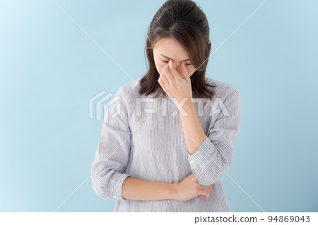 A woman face woman A woman face woman 94869043