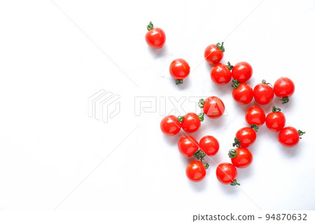lots of mini tomatoes lots of mini tomatoes 94870632