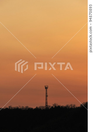 The sky dyed in the sunset and the radio tower The sky dyed in the sunset and the radio tower 94870893