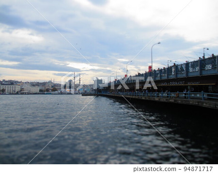 Istanbul Galata Bridge diorama style 94871717