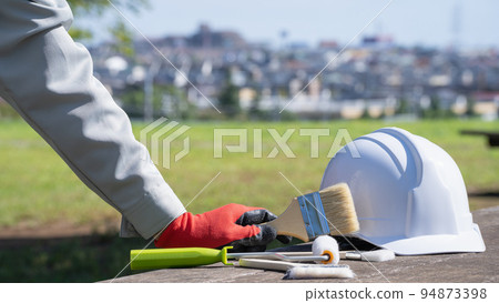 Image of remodeling / painting company 94873398