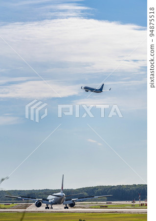 機場風景北海道千歲起飛 機場風景北海道千歲起飛 94875518