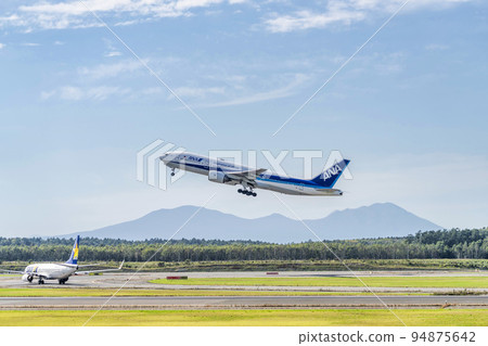 機場風景北海道千歲起飛 機場風景北海道千歲起飛 94875642