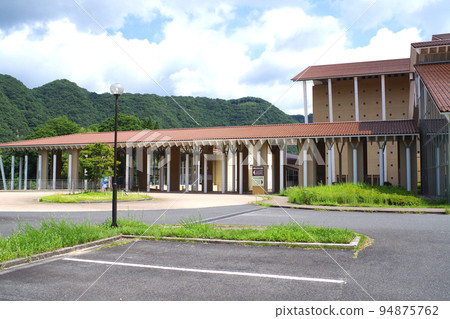 川本町故鄉會館大樓景觀 94875762