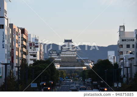 姬路城堡和藍天 姬路城堡和藍天 94875885