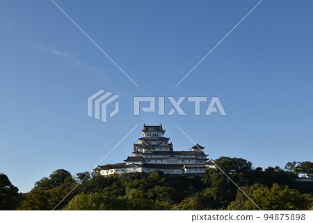 姬路城堡和藍天 姬路城堡和藍天 94875898