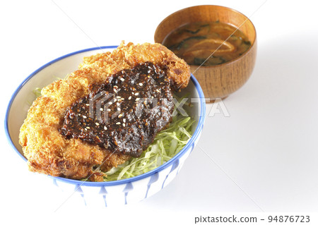Miso katsudon and miso soup with plenty of cabbage Miso katsudon and miso soup with plenty of cabbage 94876723