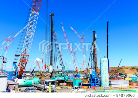 Construction site scenery "World-famous semiconductor manufacturer TSMC (Taiwan Semiconductor Manufacturing Co., Ltd.) planned factory site" 94879066