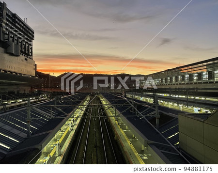 Kyoto station sunrise/early morning 94881175