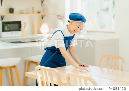 管家高級婦女擦 管家高級婦女擦 94881420
