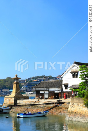 [Hiroshima Prefecture] Sunny Tomonoura Irohamaru Exhibition Hall and Night Lights 94881625