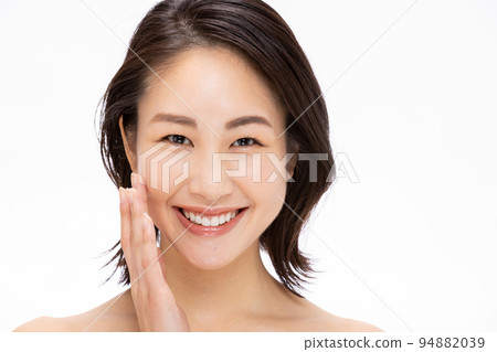 Beauty image of young women 94882039