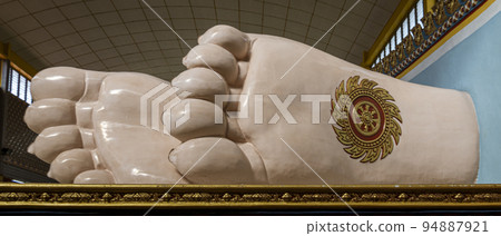 Malaysia, July 10, 2022 - Chaiya Mangalaram Thai Buddhist Temple Malaysia, July 10, 2022 - Chaiya Mangalaram Thai Buddhist Temple 94887921