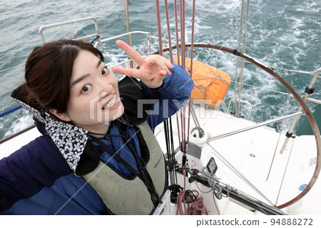 Sailing from Shin-Nishinomiya Yacht Harbor towards Nushima Sailing from Shin-Nishinomiya Yacht Harbor towards Nushima 94888272