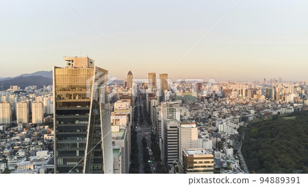 首爾特別市江南區驛三洞德黑蘭路日出、日落、高層建築、公司、辦公室、辦公室 94889391