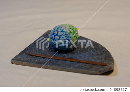 新鮮點心和煙灰竹牙籤日本點心茶點心傳統工藝 Susutake 94892817