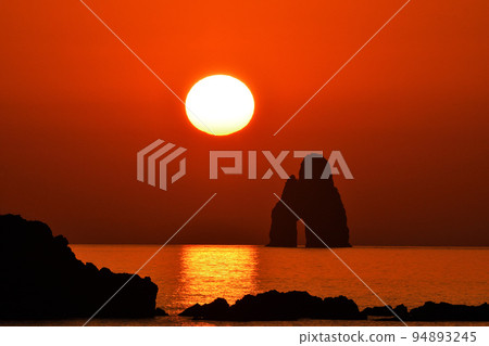 五島灘、角木灘和大角灘的夜景 94893245